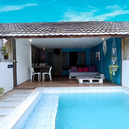 גילי מנו Meno Suites מראה חיצוני תמונה