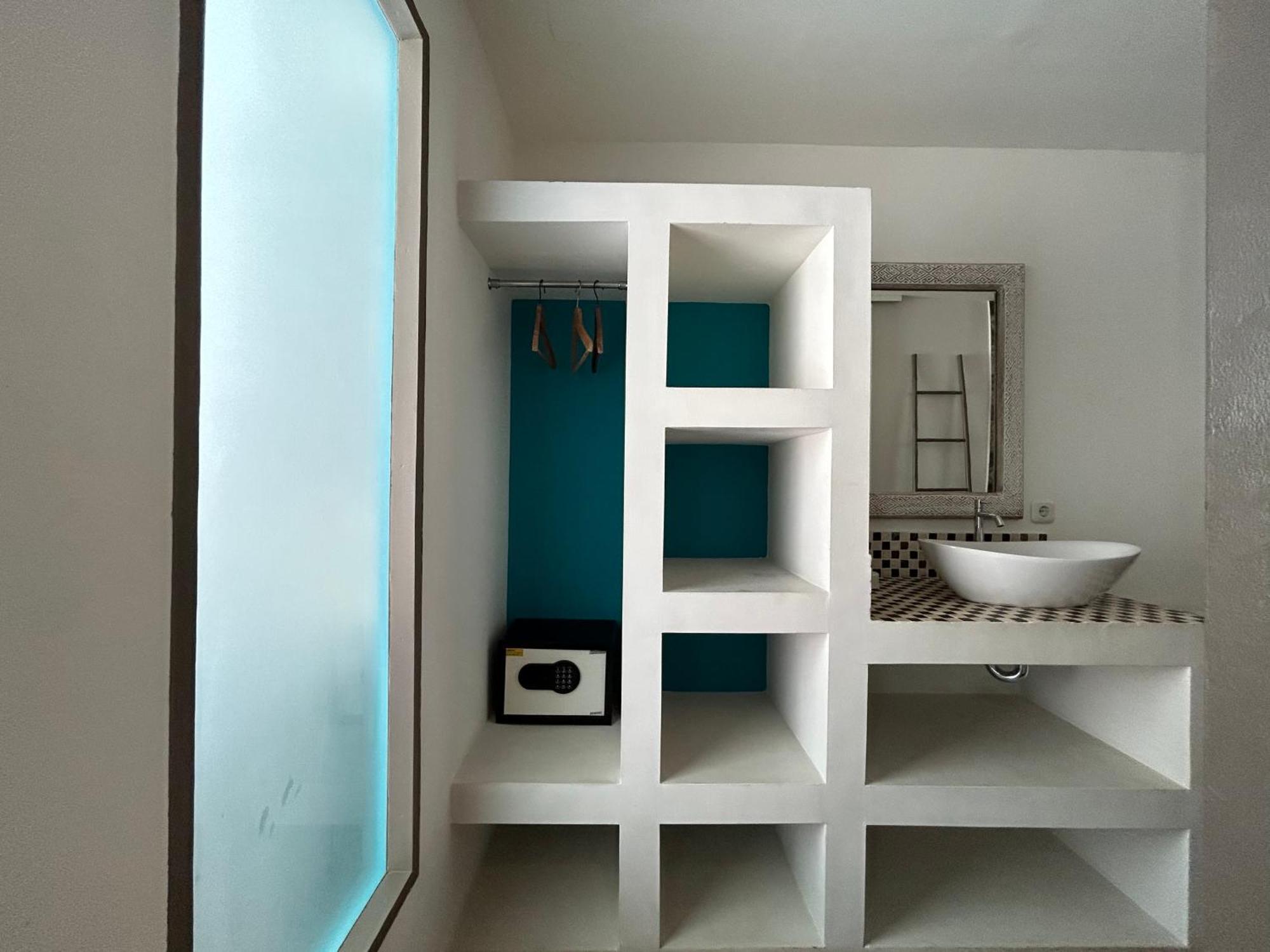 גילי מנו Meno Suites מראה חיצוני תמונה