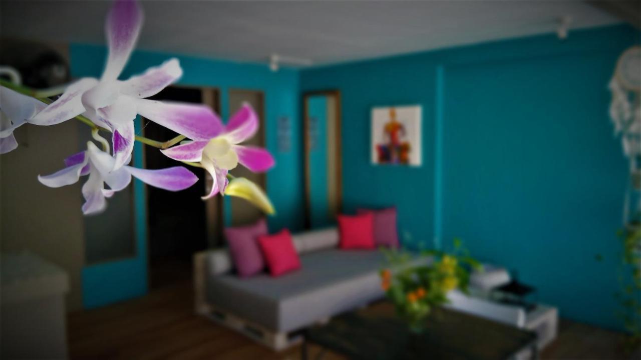 גילי מנו Meno Suites מראה חיצוני תמונה